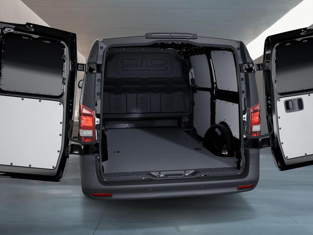 Mercedes-Benz Vito 116 CDI L2 LED AUT., Auto's, Bestelwagens en Lichte vracht, Automaat, 4 deurs, Gebruikt, Euro 6