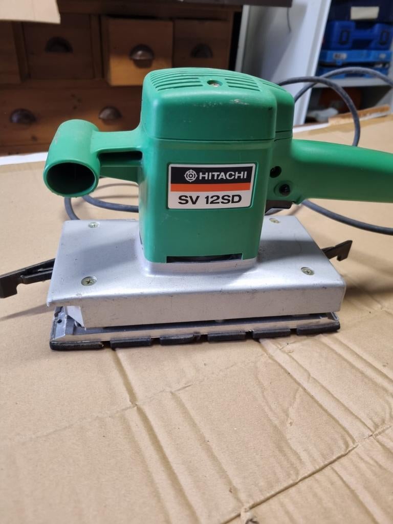 Ponçeuse électrique, Ophalen