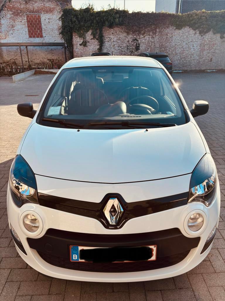 Renault Twingo - 12.388 kilometerstand, Auto's, Voorwielaandrijving, Euro 5, 4 cilinders, Wit