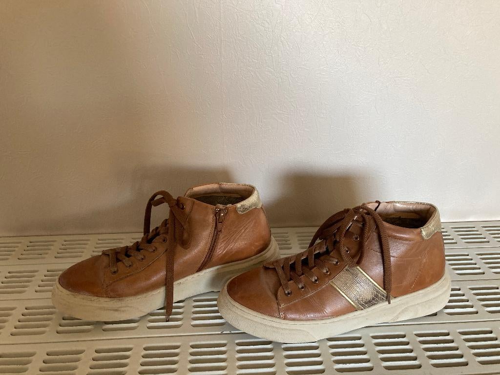 Bruine schoenen met rits en veters, maat 39, Vêtements | Femmes, Chaussures, Enlèvement ou Envoi, Brun, Porté, Chaussures basses