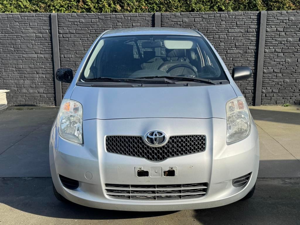 Yaris 1.0i VVT-i Yaris, Autos, Achat, 998 cm³, Boîte manuelle, Autres couleurs