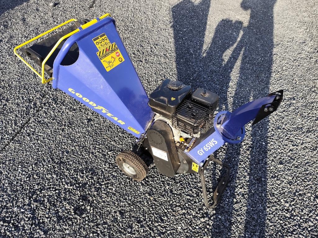 Broyeur végétaux essence GOODYEAR, Tuin en Terras, Hakselaars, Ophalen, Zo goed als nieuw, Benzine