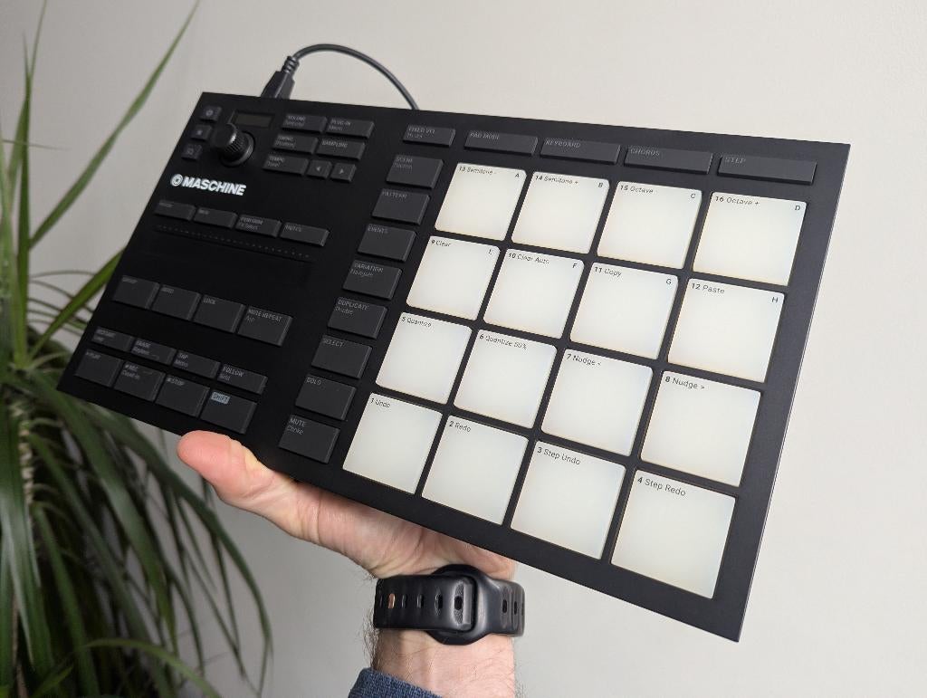 NI-machine Mikro MK3, Muziek en Instrumenten, Ophalen of Verzenden, Zo goed als nieuw