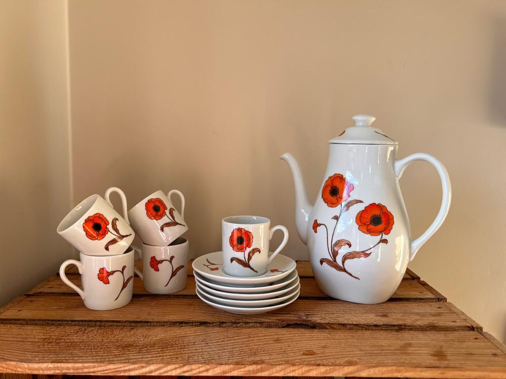Service à café rétro Avon espresso coquelicots, Antiquités & Art, Enlèvement ou Envoi