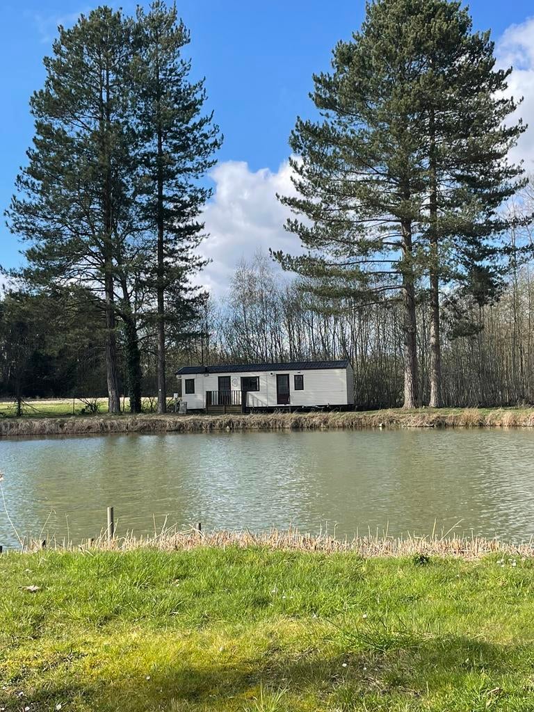 Buitenverblijf gelegen te Begijnendijk, Immo, Buitenverblijven te koop