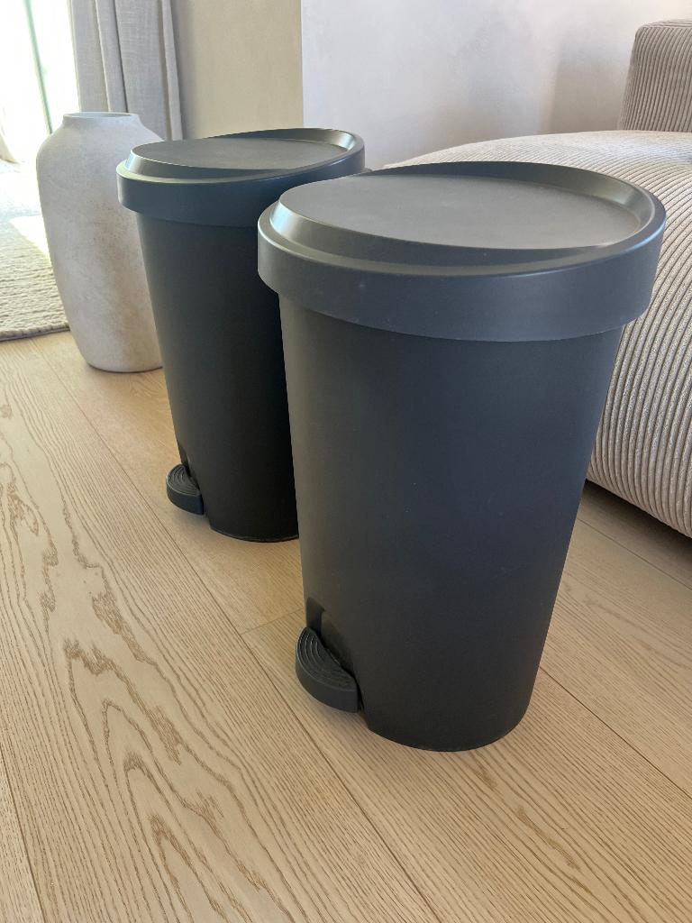 2 pedaalemmers prullenbak vuilbak donker grijs, Huis en Inrichting, Ophalen, Kunststof, Gebruikt, Met pedaal