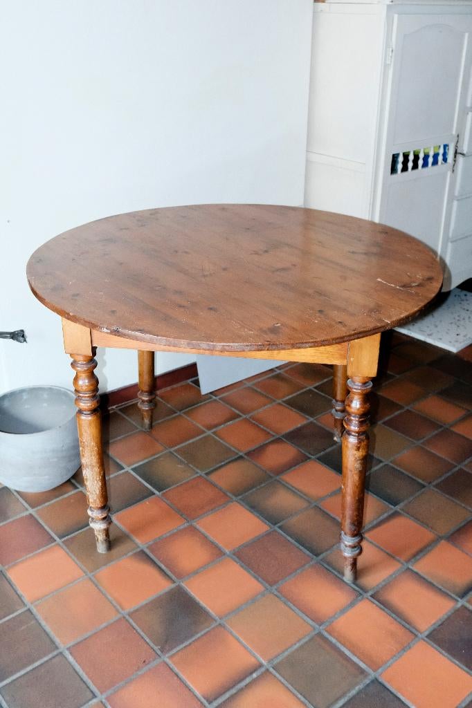 Table ronde rustique en bois massif, 100 à 150 cm, Quatre personnes, 100 à 150 cm, Enlèvement