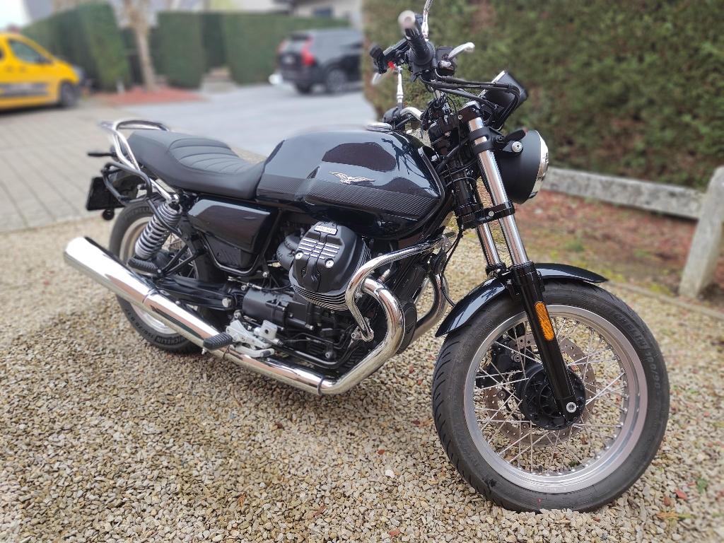 Moto Guzzi v7 Special (2024), Motos, Permis Moto A, Plus de 35 kW, Transmission par cardan, 2 cylindres