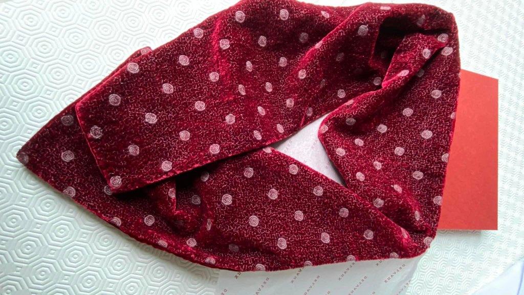 DELVAUX sjaal van rood fluweel, Autre, Ophalen, Zo goed als nieuw, Sjaal