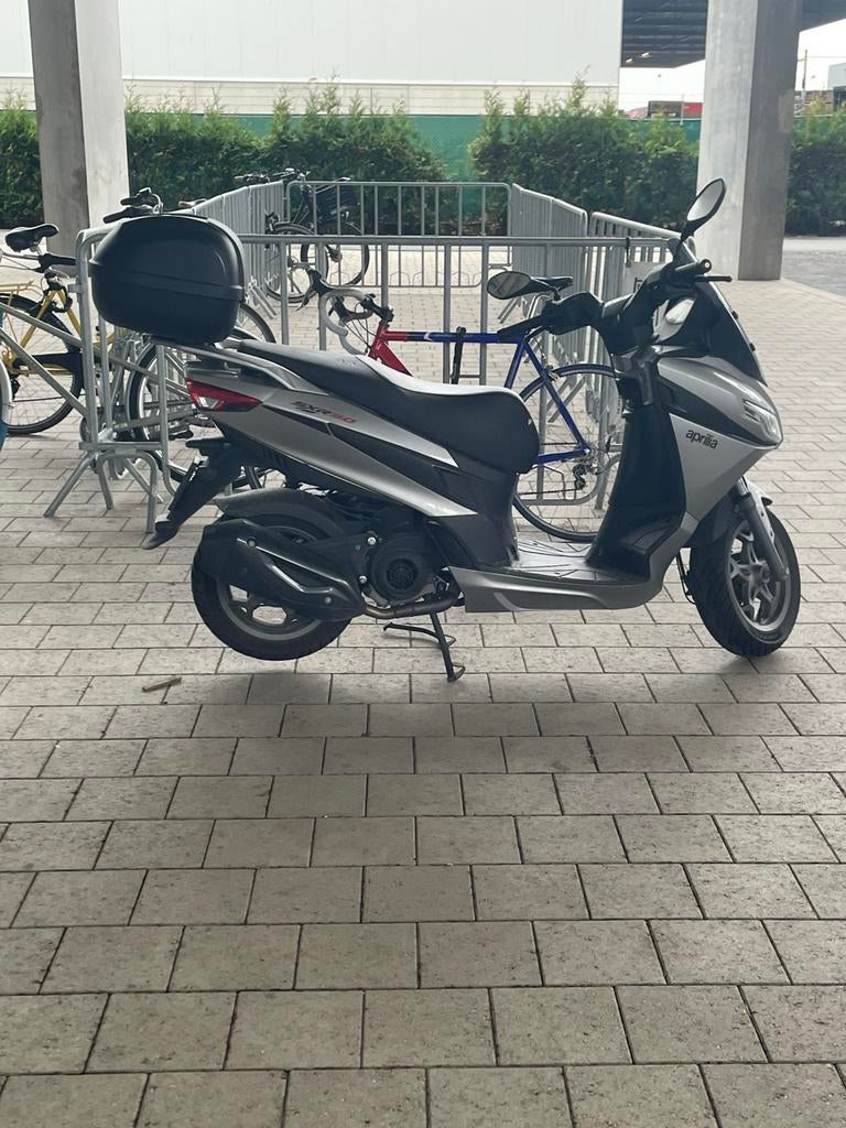 Aprilia, Enlèvement, Comme neuf, SR 50