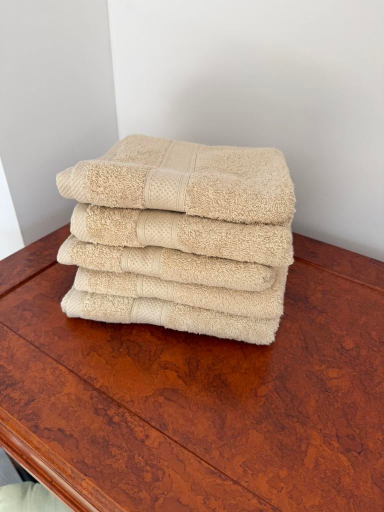 De witte Lietaer luxe handdoek 50 x 100cm, Enlèvement ou Envoi