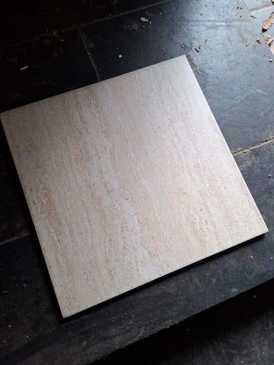 Tegels GRATIS, Doe-het-zelf en Bouw, Ophalen, Zo goed als nieuw, Wandtegels