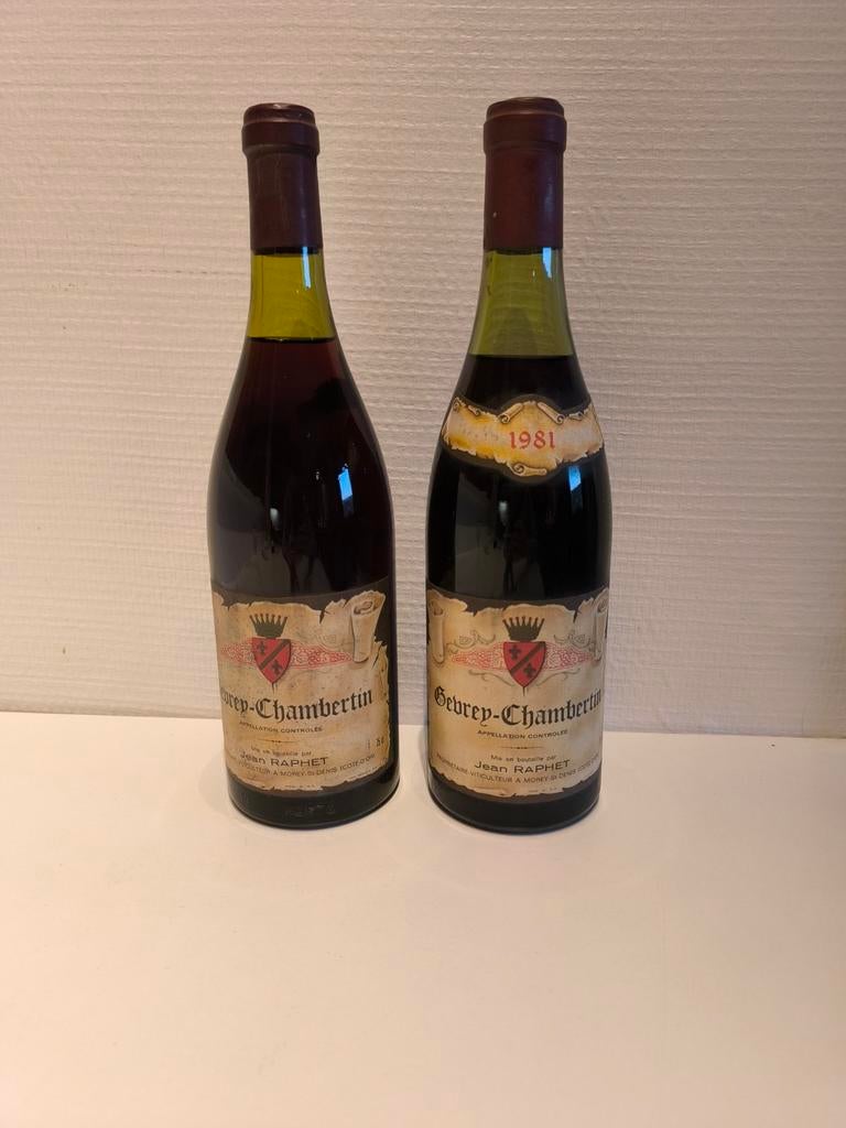 Gevrey-Chambertin 1981, Collections, Enlèvement