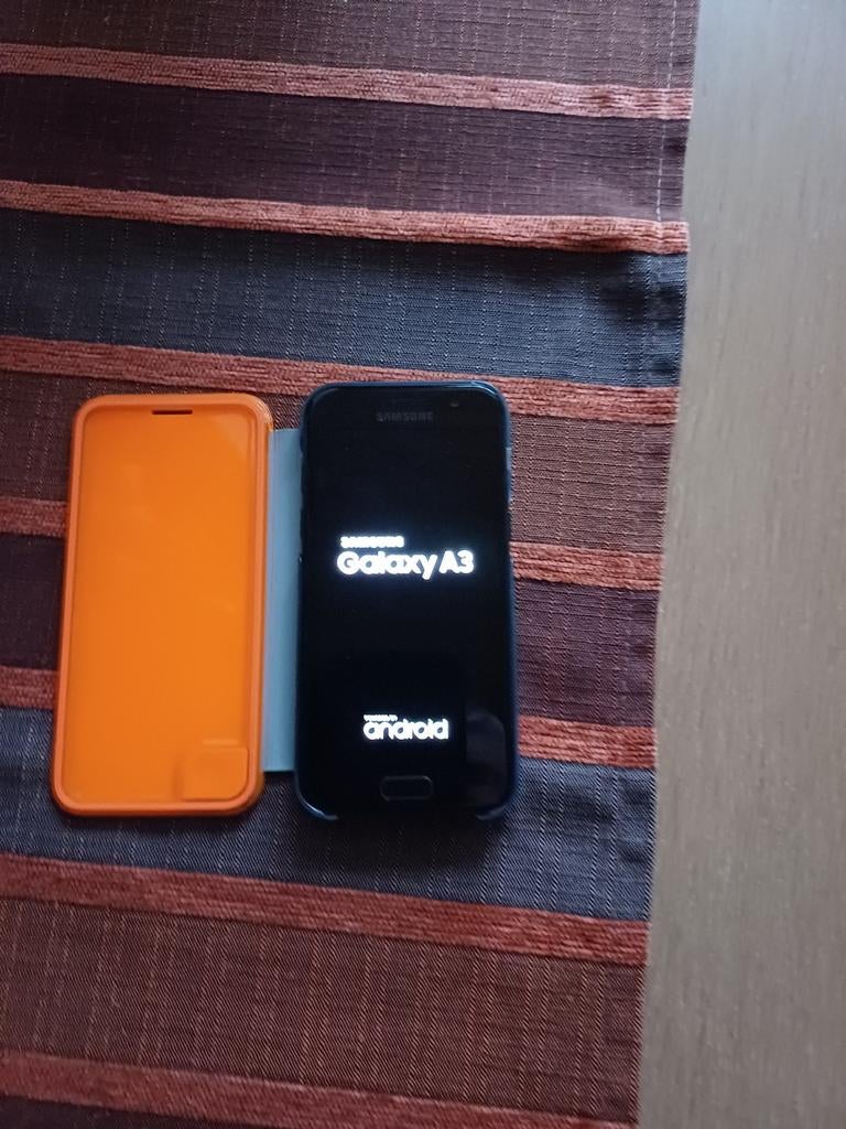 Samsung galaxy A3, Enlèvement