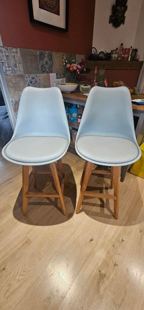 2 Chaises de bar grises, Bois, Avec repose-pieds, 2 tabourets, Enlèvement