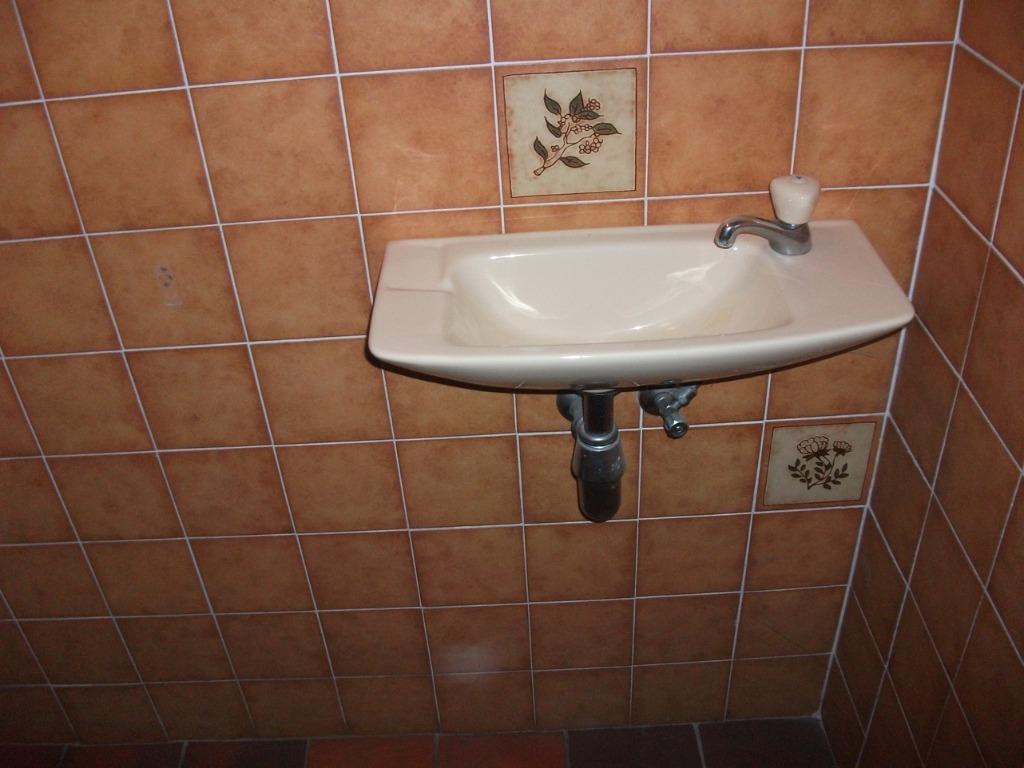 toilet lavabo 50x24 beige;; handwasbak, Ophalen, Zo goed als nieuw, Toilet