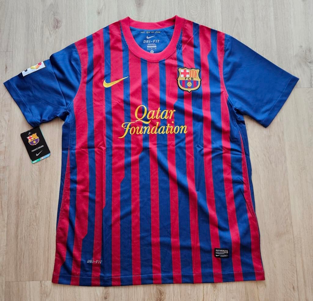 Réplique du maillot de football du FC Barcelone 2011, Sports & Fitness, Football, Taille M, Enlèvement ou Envoi, Maillot