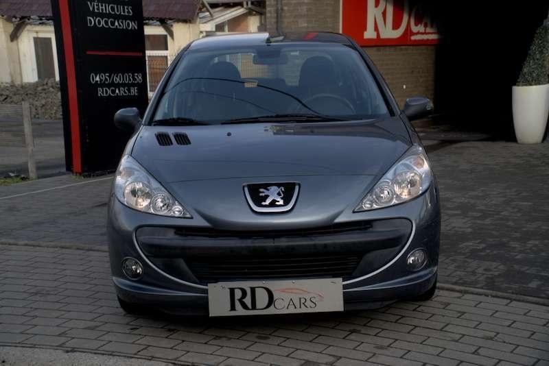 PEUGEOT 206+ AIRCO * 46000KM*GARANTIE 12 MOIS, Achat, 139 g/km, Entreprise, https://public.car-pass.be/vhr/5f5a6f83-6e2b-4aa0-8da7-65b1162ab703