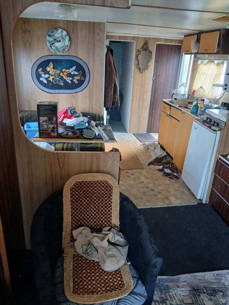 A vendre caravane 8m sur 3m, Enlèvement