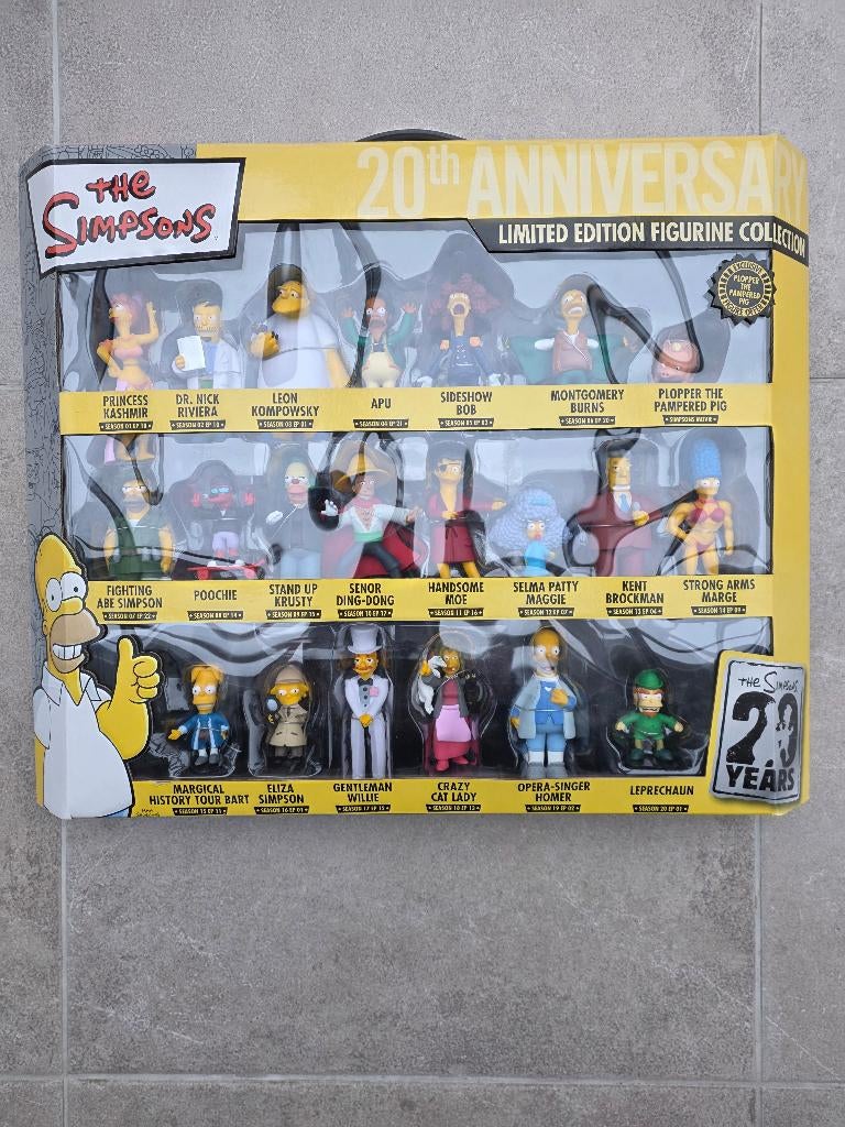 The simpsons 20 th anniversary ltd ed figurine collection, Collections, Enlèvement, Comme neuf
