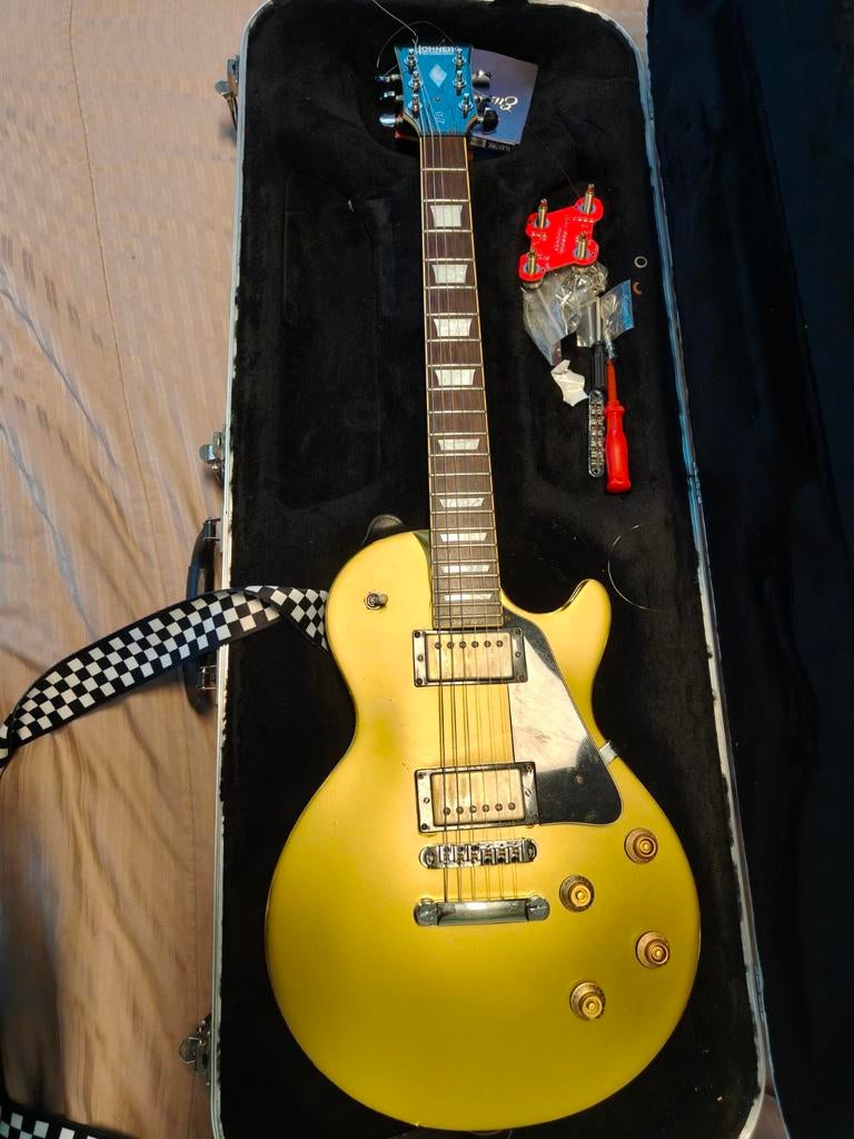 Hohner LS 75 '89 - Lundgren upgrade - TKL Case, Muziek en Instrumenten, Snaarinstrumenten | Gitaren | Elektrisch, Ophalen of Verzenden