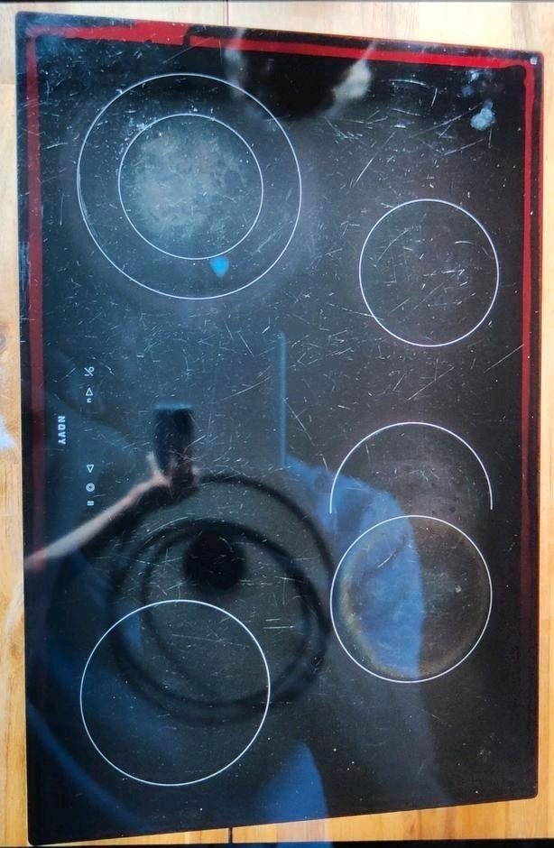 Kookplaat Novy (type) 1112 zwart, Elektronische apparatuur, Kookplaten, Ophalen of Verzenden, Gebruikt, Elektrisch, 4 kookzones