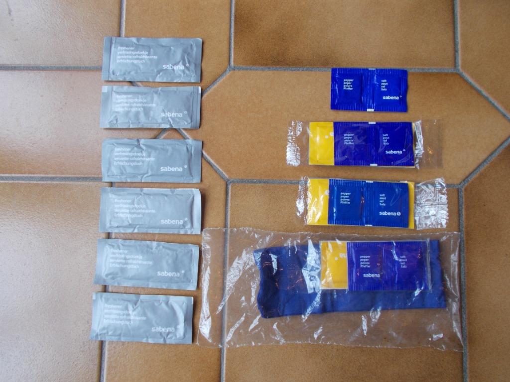 Set vintage Sabena zout- en peperzakjes en doekjes, Verzamelen, Ophalen, Nieuw