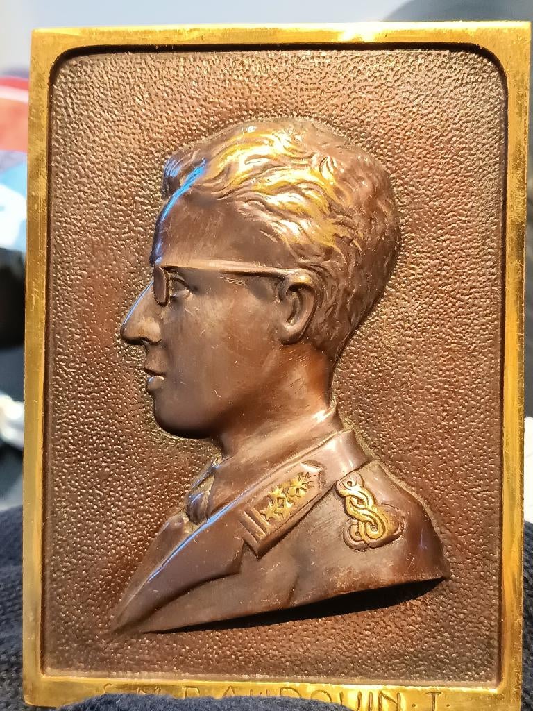 portrait en bronze du roi Baudouin Ier, Enlèvement ou Envoi, Utilisé, Autres types