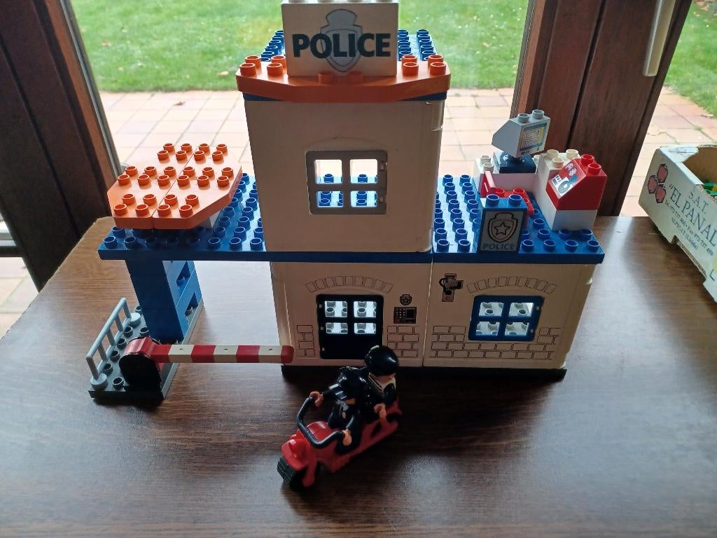Duplo police, Ophalen of Verzenden, Zo goed als nieuw, Duplo