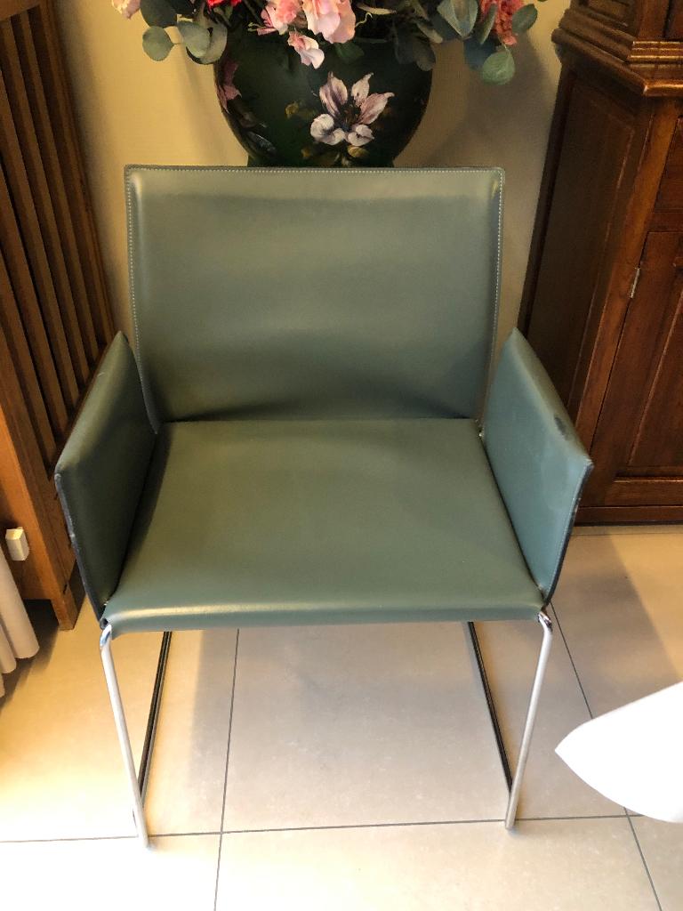 Design stoelen, Huis en Inrichting, Stoelen, Gebruikt, Twee, Leer, Metaal, Ophalen