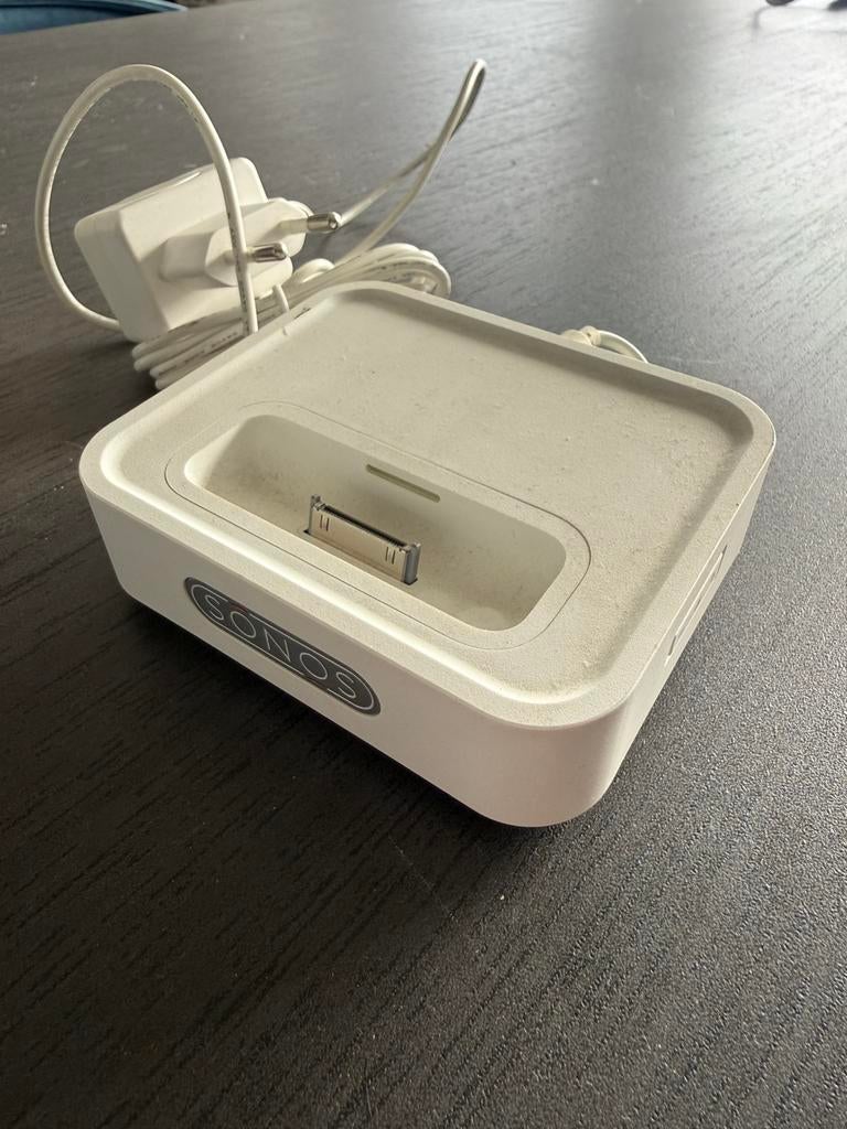 Sonos ipod aansluiting, TV, Hi-fi & Vidéo, Lecteurs Mp3 | Accessoires | Apple iPod, Enlèvement, Comme neuf