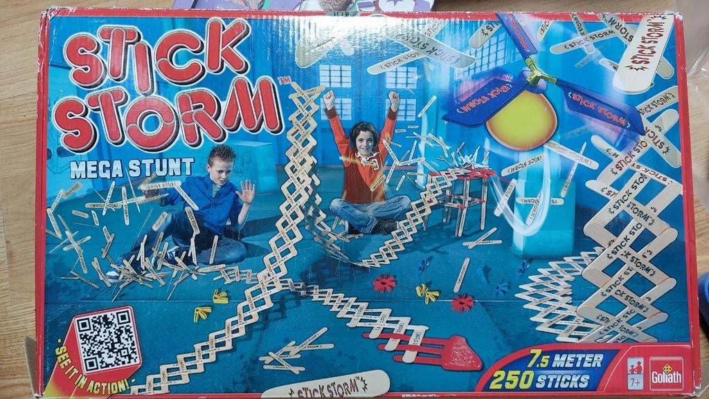 Stickstorm, Ophalen of Verzenden, Zo goed als nieuw