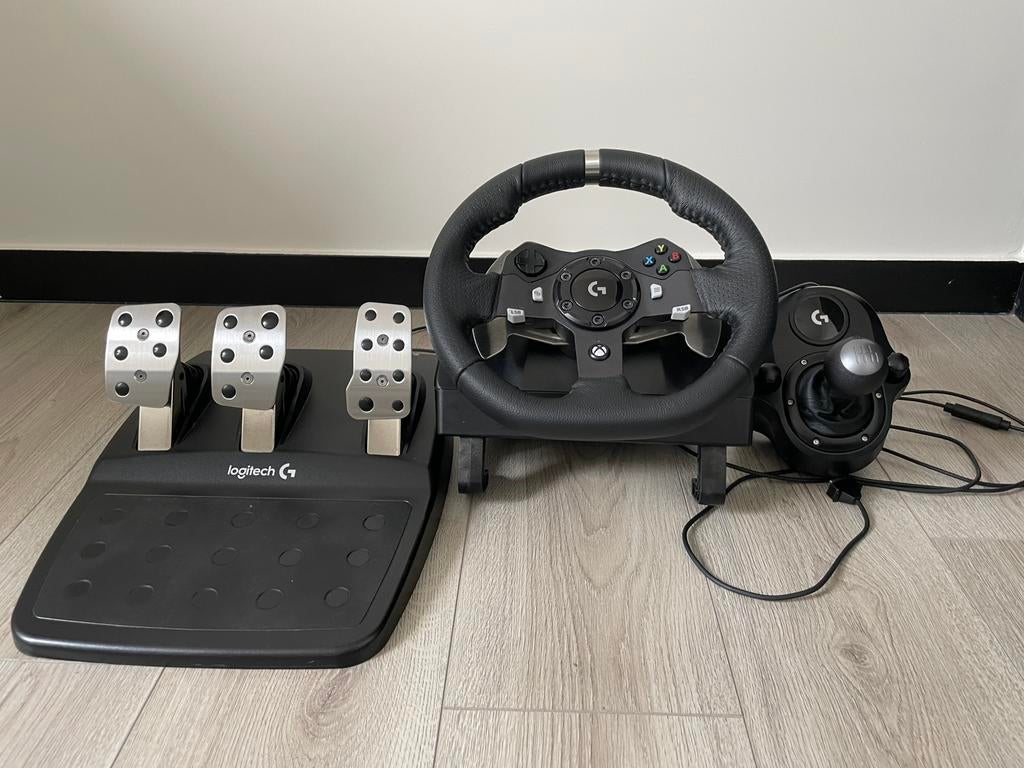 Logitech g920+versnellingsbak, Enlèvement, Comme neuf, Contrôleur, Xbox Series S