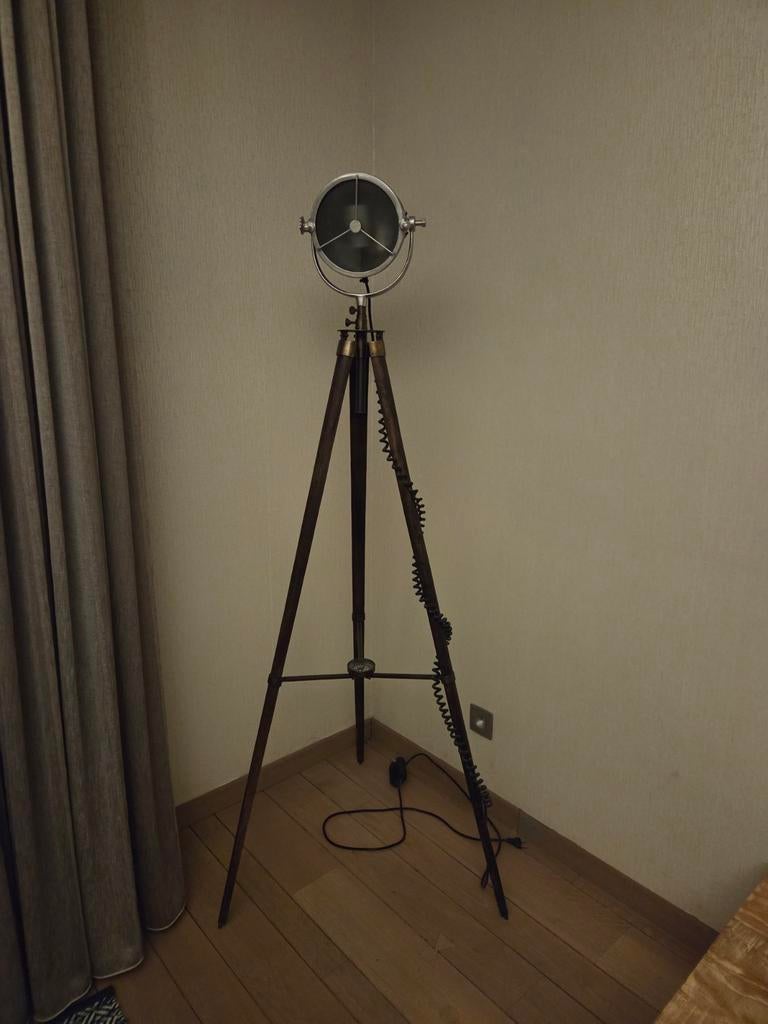 Lampadaire de studio, Maison & Meubles, Lampes | Lampadaires, Enlèvement, Comme neuf, Bois