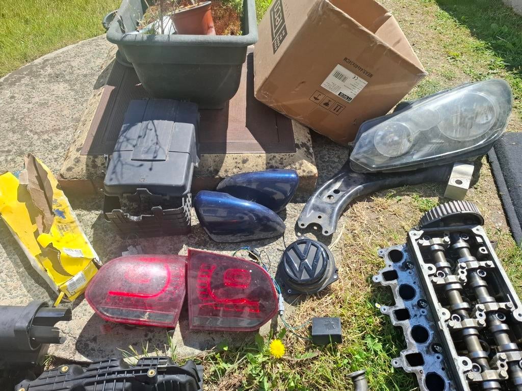 Pieces Vw Audi Seat Skoda Golf 1.6tdi (Voir photos), Enlèvement, Utilisé, Seat