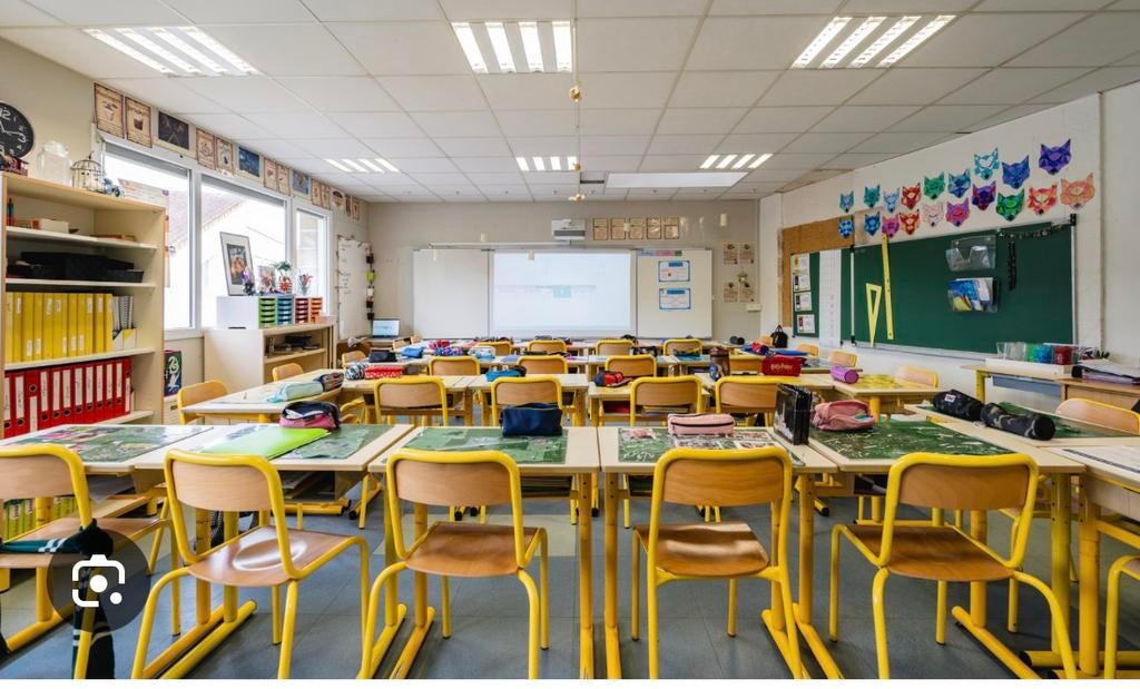 Professeur particulier primaire et secondaire inferieur.