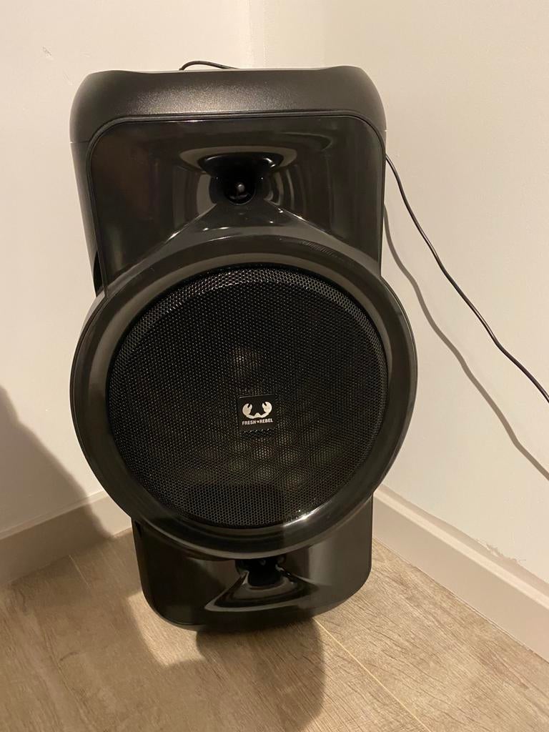 2x Speakers, Audio, Tv en Foto, Luidsprekerboxen, Ophalen, Zo goed als nieuw
