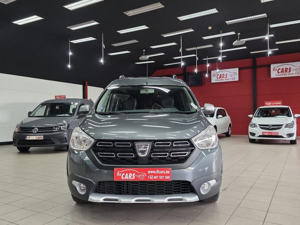 Dokker TCe 115 Stepway Celebration*NAVIGATIE*AIRCO, Voorwielaandrijving, Electronic Stability Program (ESP), 4 cilinders, Bedrijf