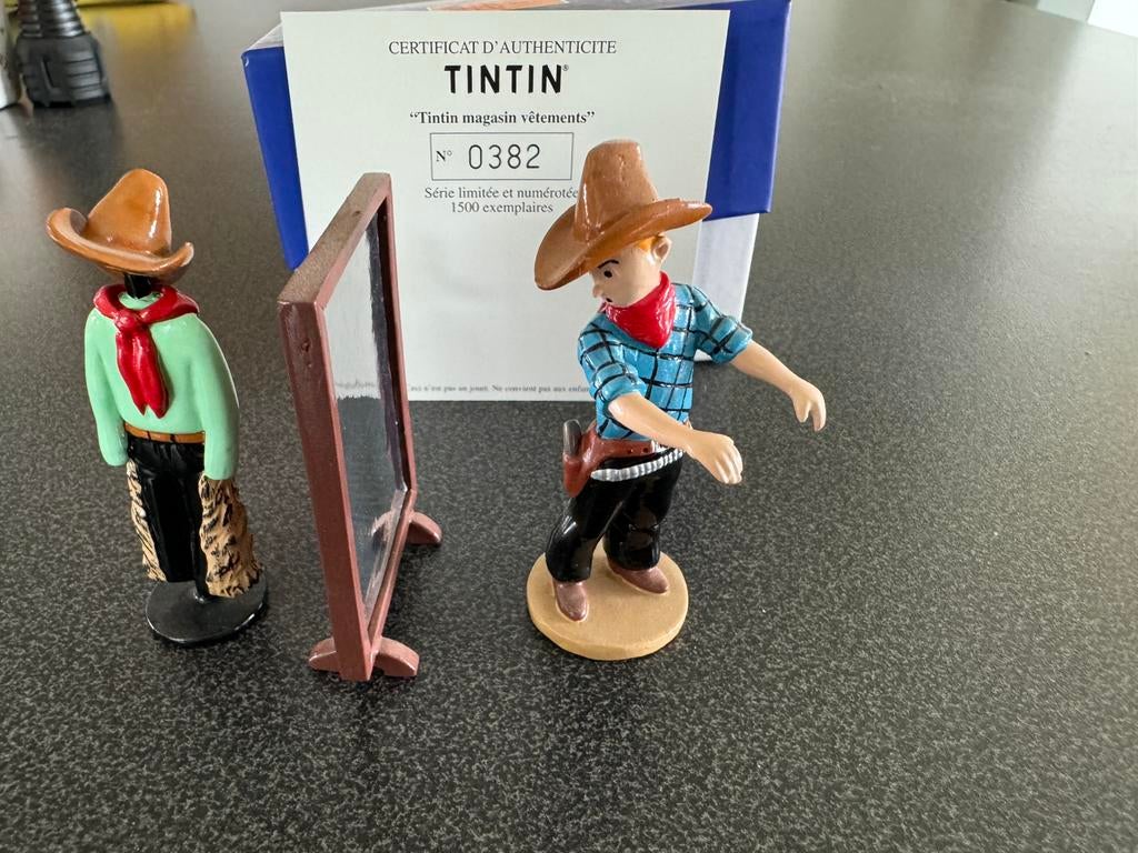 PIXI TINTIN’MAGASIN VETEMENTS, Collections, Enlèvement, Tintin, Comme neuf