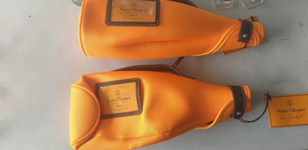 Veuve Cliquot ice jacket , druppelglazen , Adlerglazen , St, Ophalen