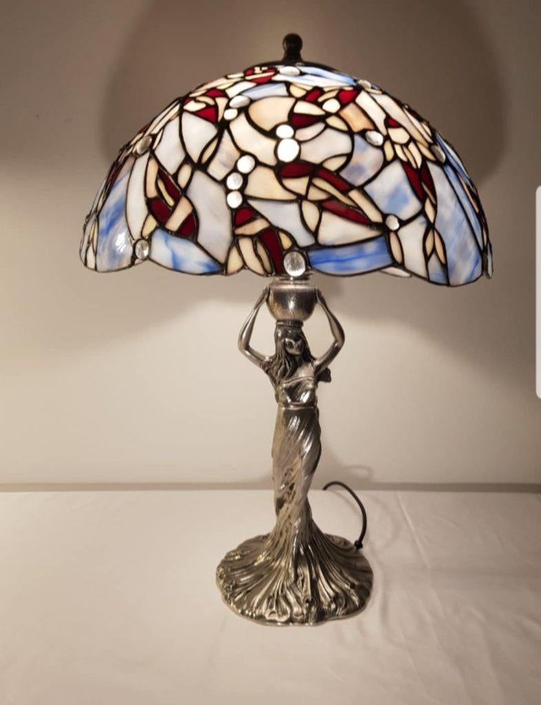 Lampe style Tiffany Fusco - Pied figuratif (Livraison Be), Huis en Inrichting, 50 tot 75 cm, Ophalen of Verzenden, Tiffany, Glas