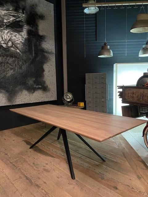 massief houten tafel op maat, eiken tafel, boomstamtafel, Huis en Inrichting, Tafels | Eettafels, Modern, landelijk, industrieel, boho