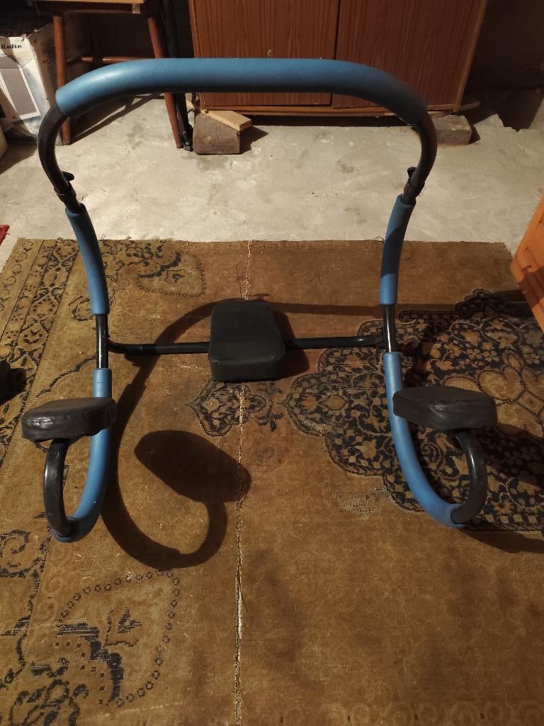 Toestel om buikspieren te trainen, Ophalen, Gebruikt, Buik