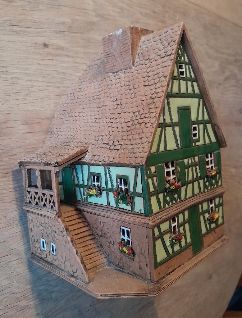 Maison alsacienne photophore, Maison & Meubles, Accessoires pour la Maison | Étagères, Utilisé, Enlèvement