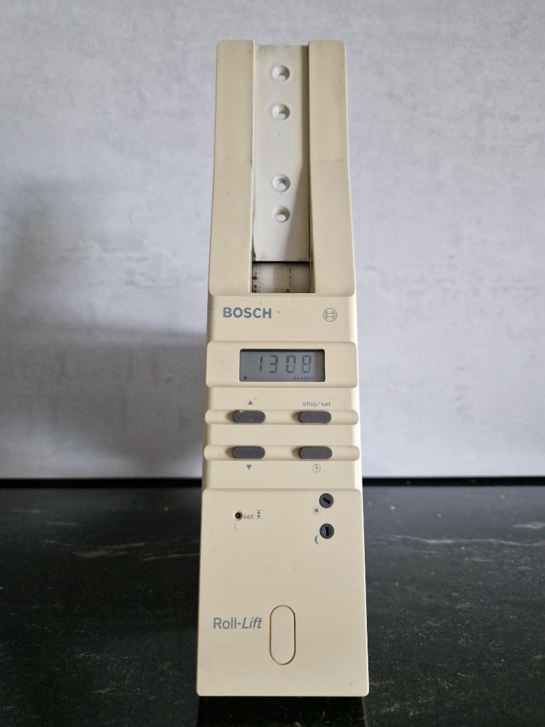 Enrouleur de sangle de volet - Bosch Roll-Lift K2, Bricolage & Construction, Volets, Enlèvement ou Envoi, Moins de 100 cm, Fonctionnement électrique