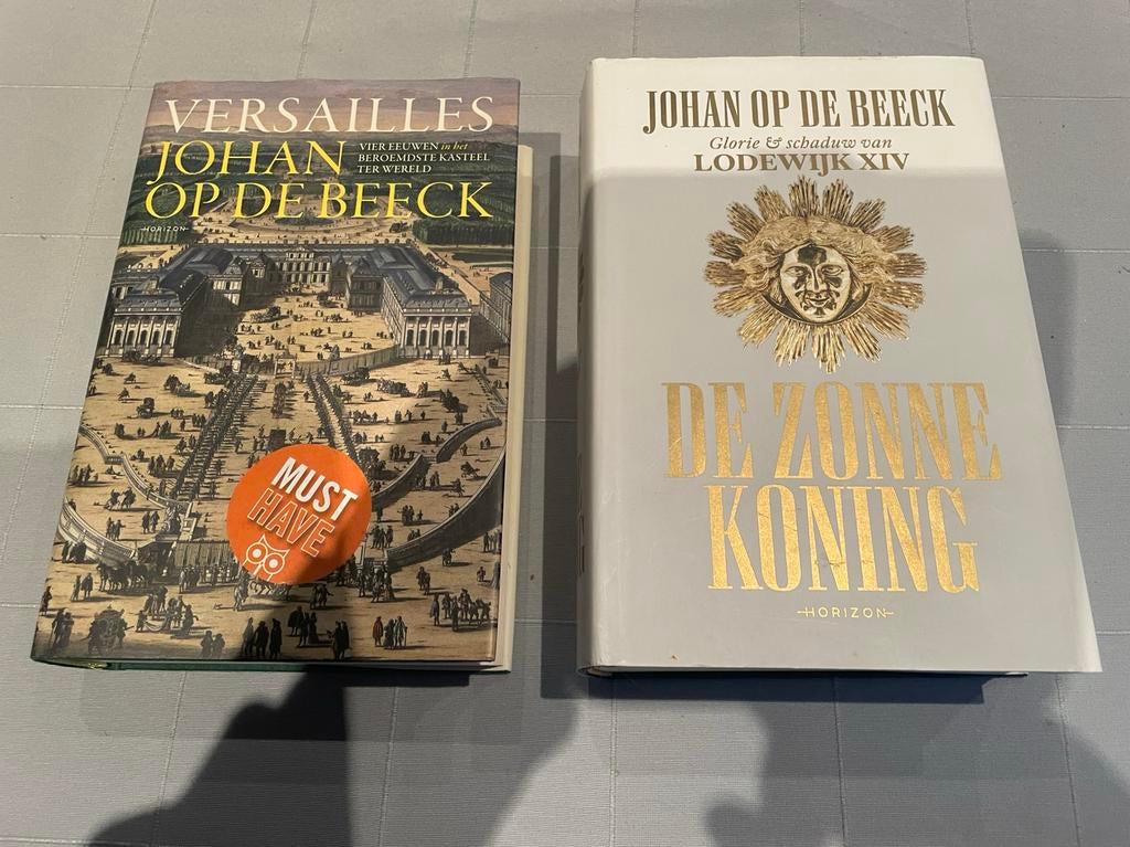 2 boeken Johan Op de Beeck:De Zonnekoning/Versailles, Boeken, Esoterie en Spiritualiteit, Zo goed als nieuw, Ophalen of Verzenden