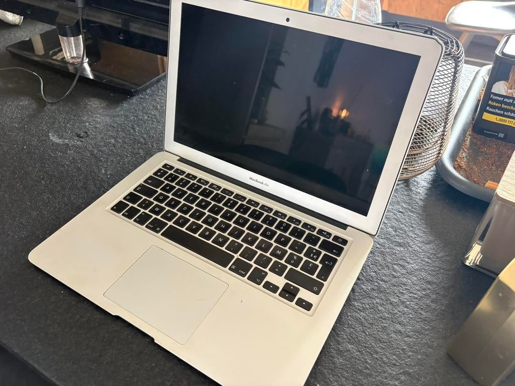 Mac book air MOET DEZE WEEK WEG, Computers en Software, Ophalen, Gebruikt