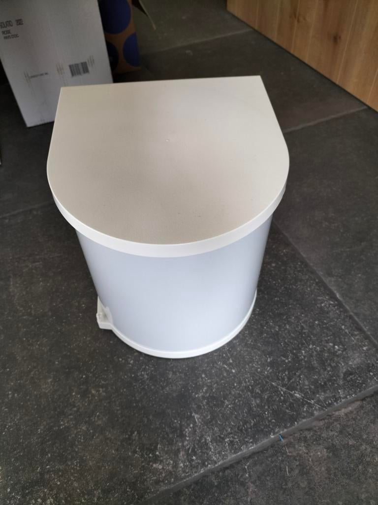 Inbouw vuilbak voor onder gootsteen, Ophalen, Zo goed als nieuw