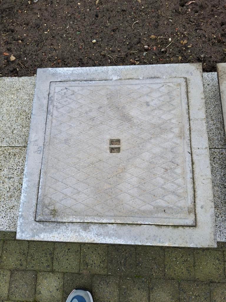 Putdeksel aluminium dubbel 50x50 cm., Ophalen, Aluminium