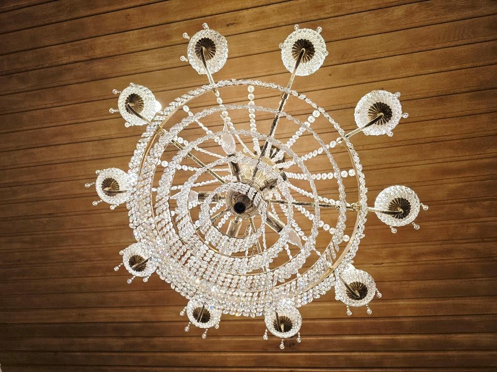 Grote kristallen kroonluchter – luxe uitstraling, Ophalen, Zo goed als nieuw, Glas